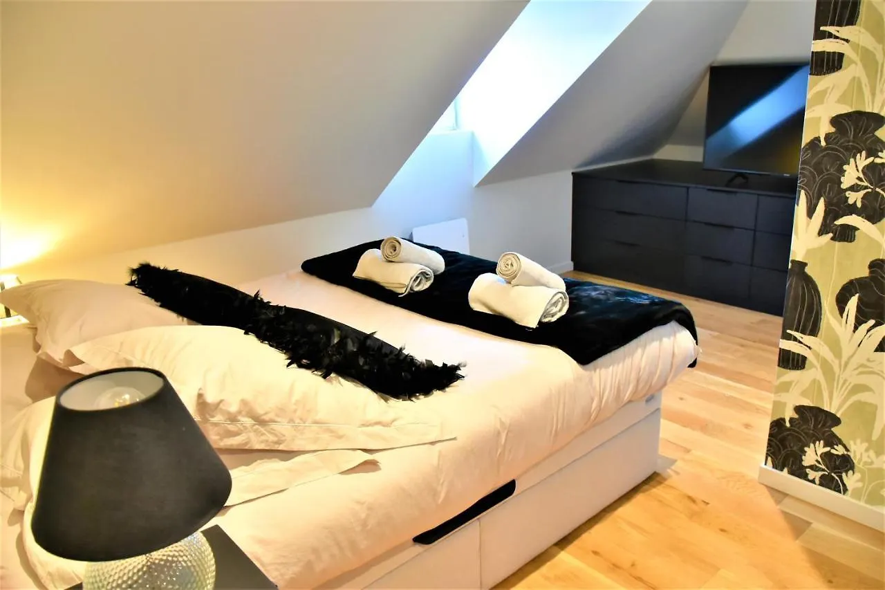 La Maison Du Quai Triplex De Charme 4 Etoiles En Hyper Centre Avec Spa Landerneau